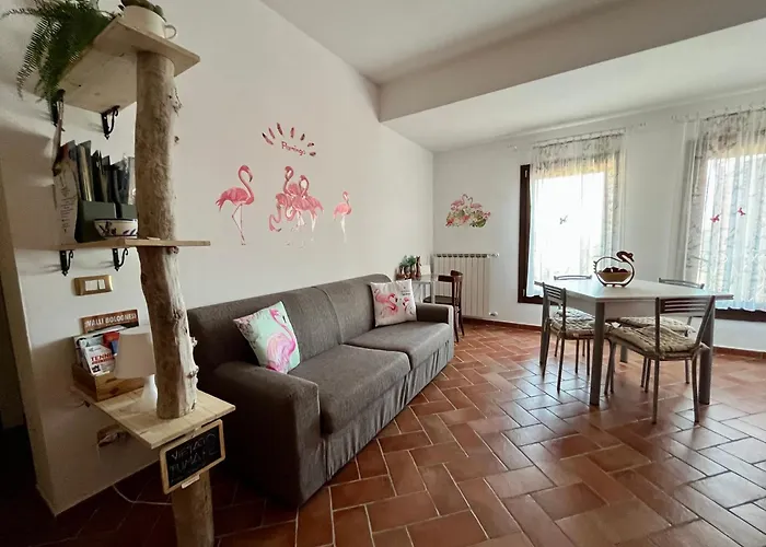 Pink Flamingo Apartment